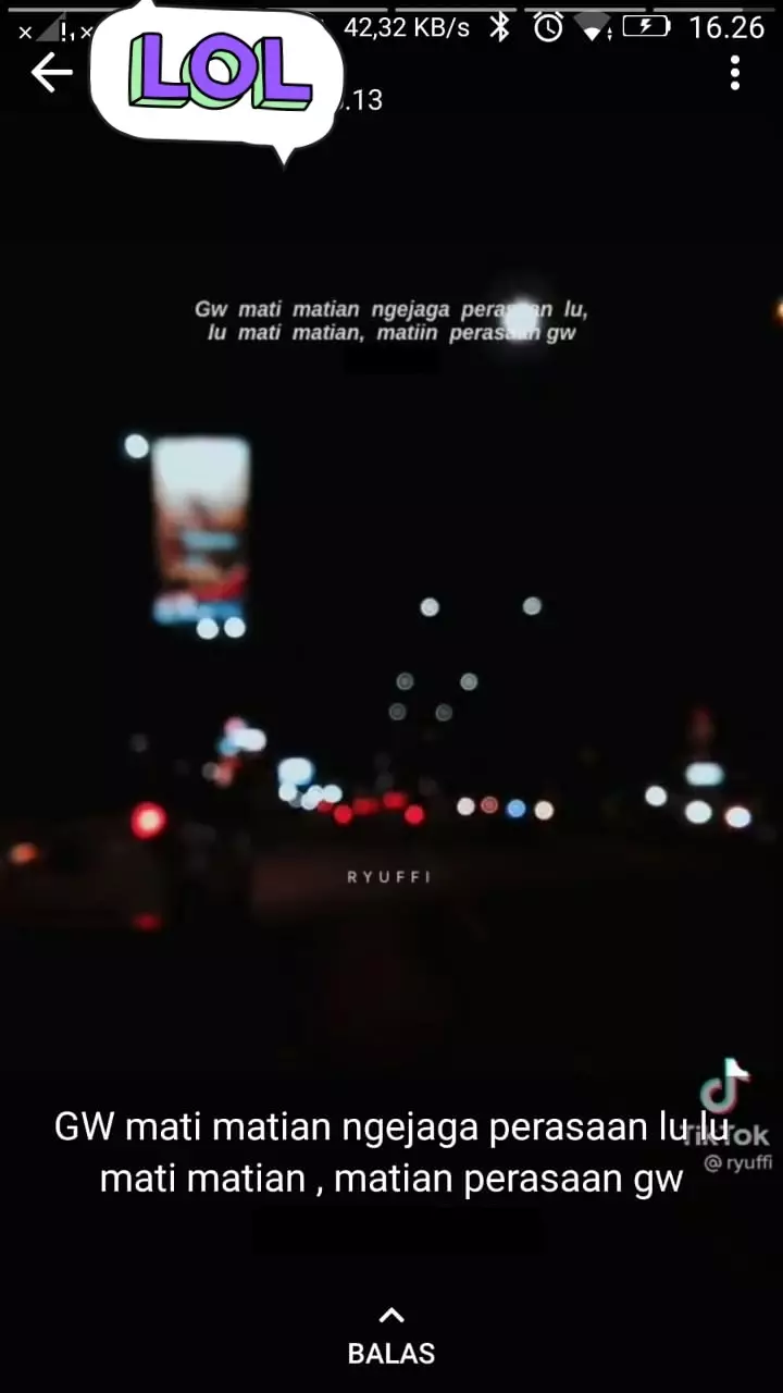 Status soal cinta di WA © Twitter