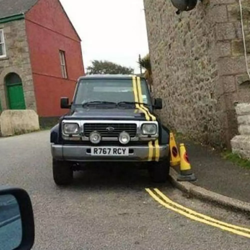 momen nggak niat ngecat © Berbagai Sumber momen nggak niat ngecat © Berbagai Sumber