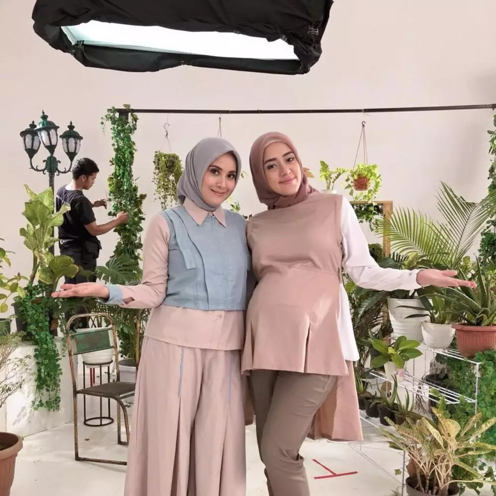 kebersamaan elma theana dan fairuz © Instagram kebersamaan elma theana dan fairuz © Instagram