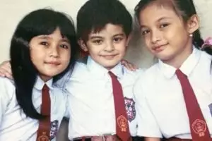 5 Potret persahabatan para seleb Tanah Air, satu geng sejak sekolah