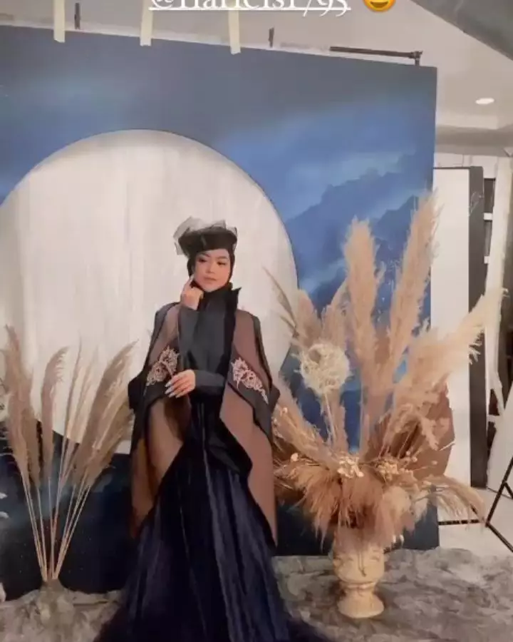 Gaya pemotretan Ria Ricis dalam berbagai tema Instagram © 2021 brilio.net