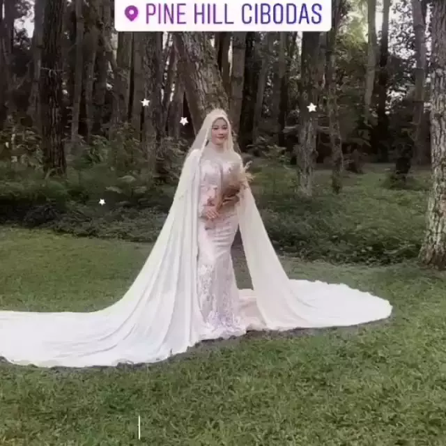 Momen Ikbal Fauzi prewedding © 2021 brilio.net