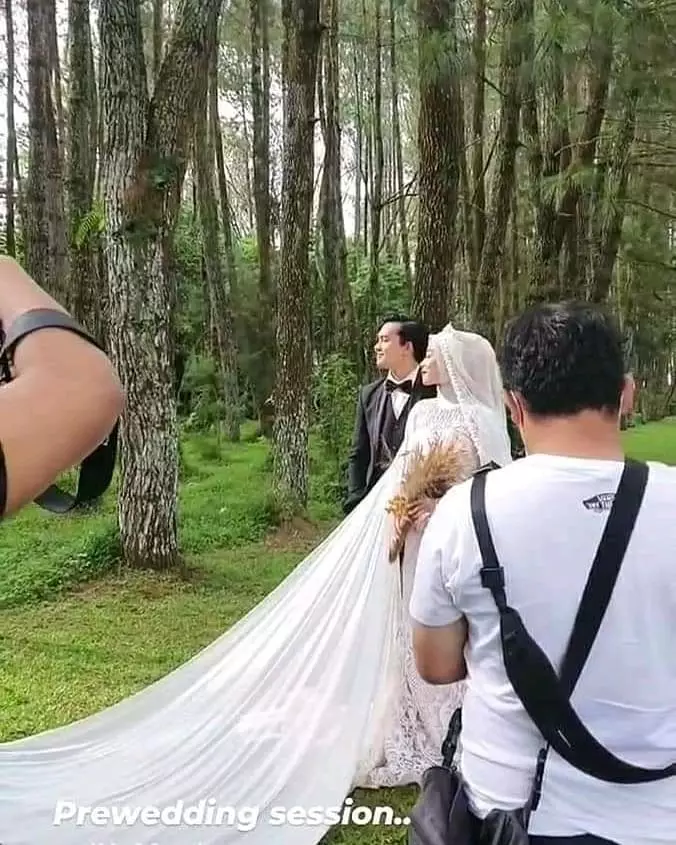 Momen Ikbal Fauzi prewedding © 2021 brilio.net