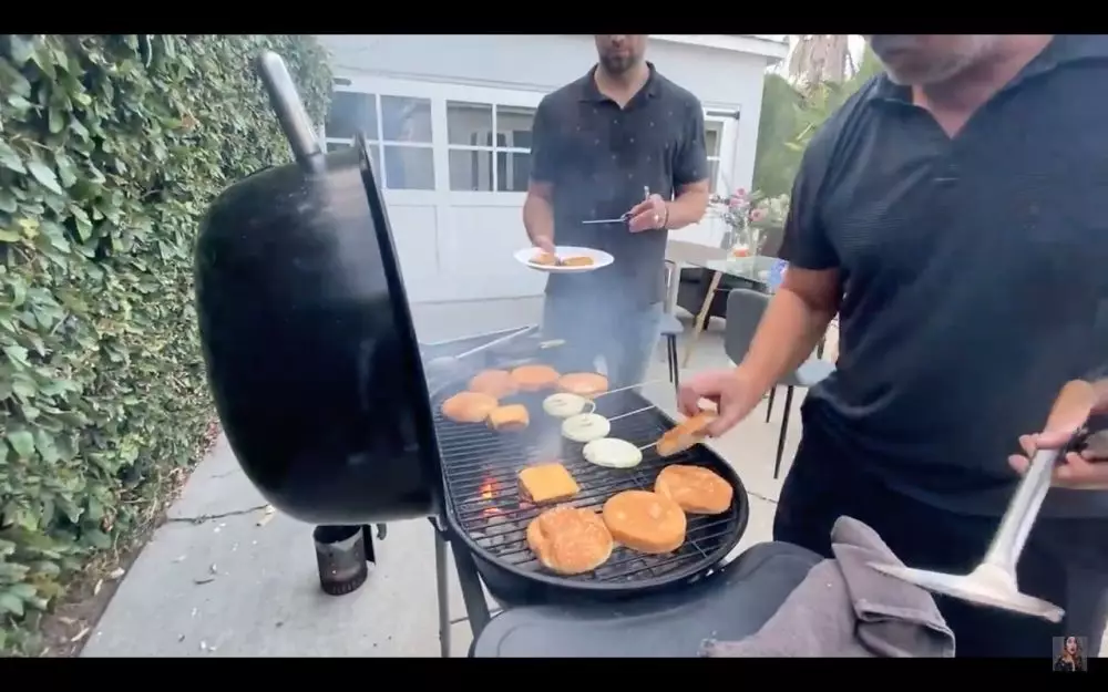 penampakan rumah Sarah Azhari YouTube 