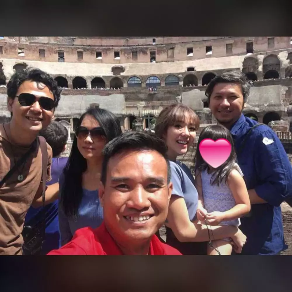 Kebersamaan Gisel dan ibunda © Instagram