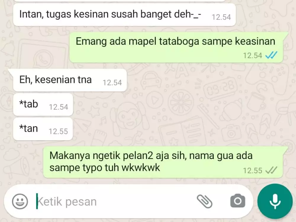 chat typo saat bahas tugas Instagram