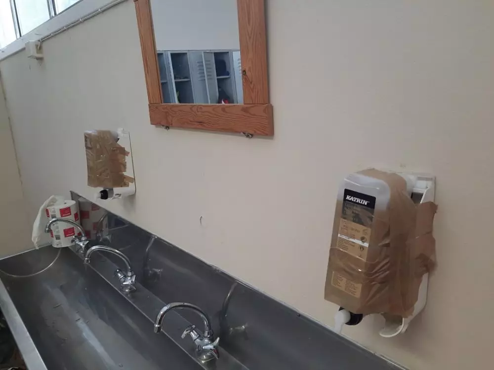 momen terlalu maksa © Berbagai Sumber momen terlalu maksa © Berbagai Sumber