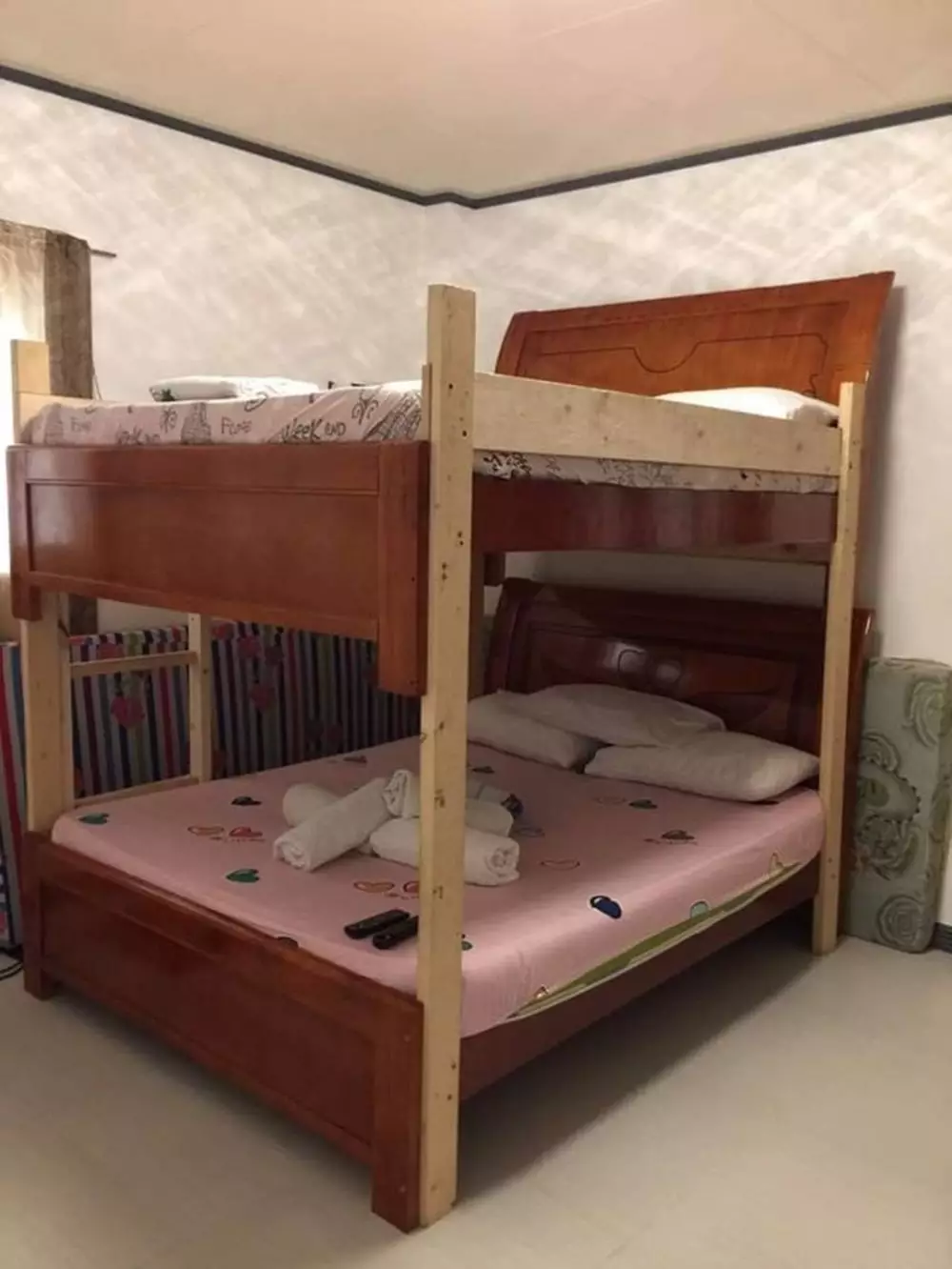 kasur absurd bikin meringis © Berbagai Sumber