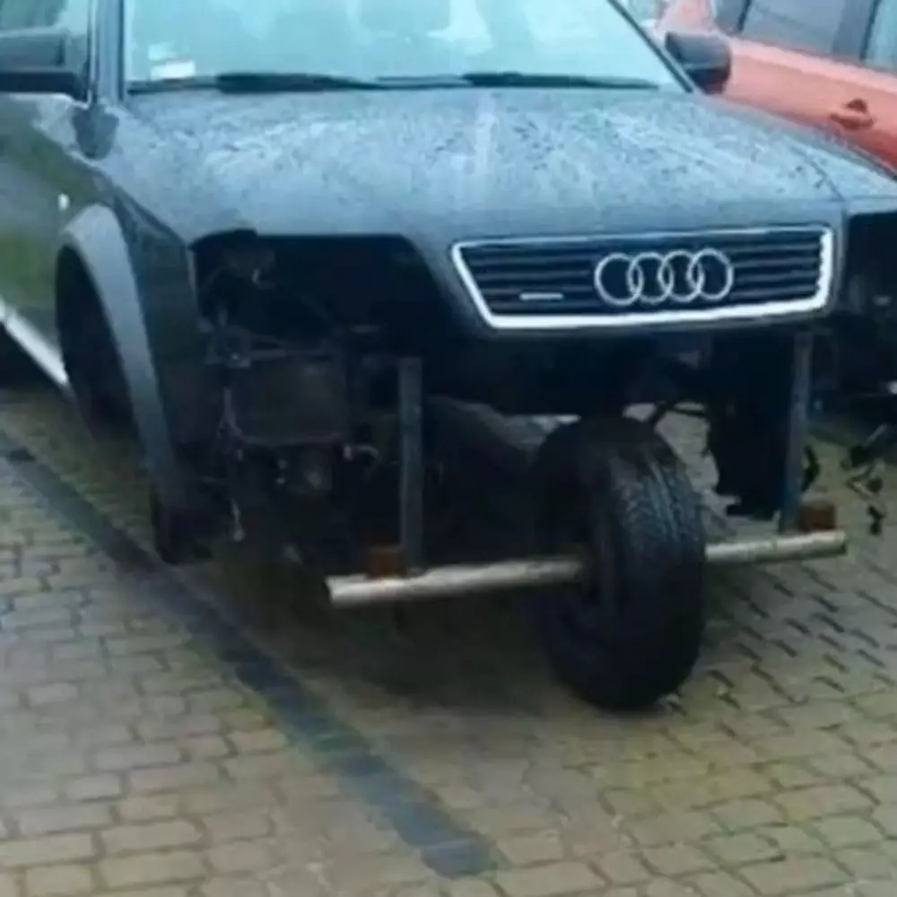 roda mobil antimainstream © Berbagai Sumber