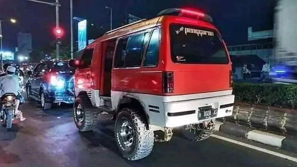 roda mobil antimainstream © Berbagai Sumber