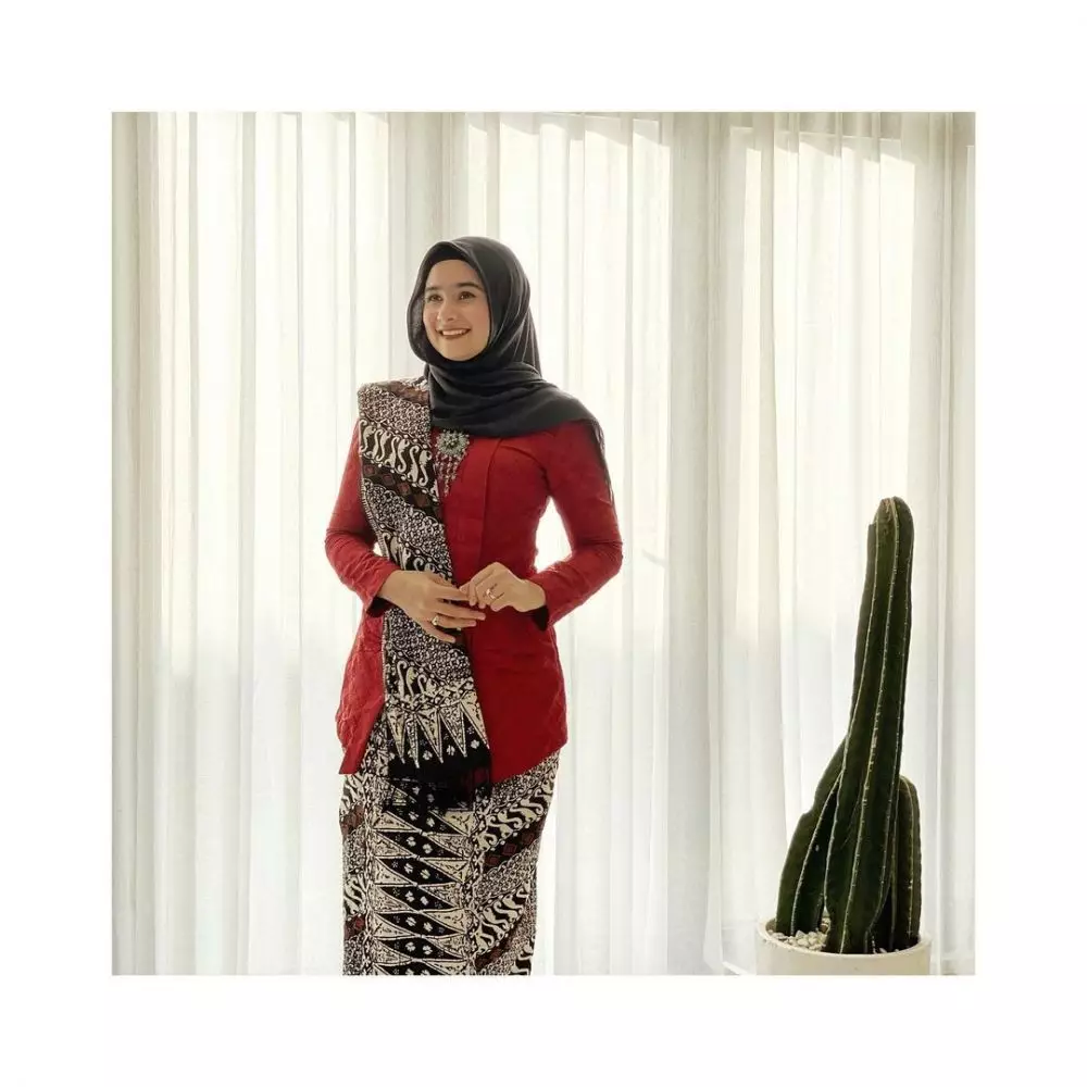 beda gaya seleb jadi ibu pejabat negara © Instagram beda gaya seleb jadi ibu pejabat negara © Instagram