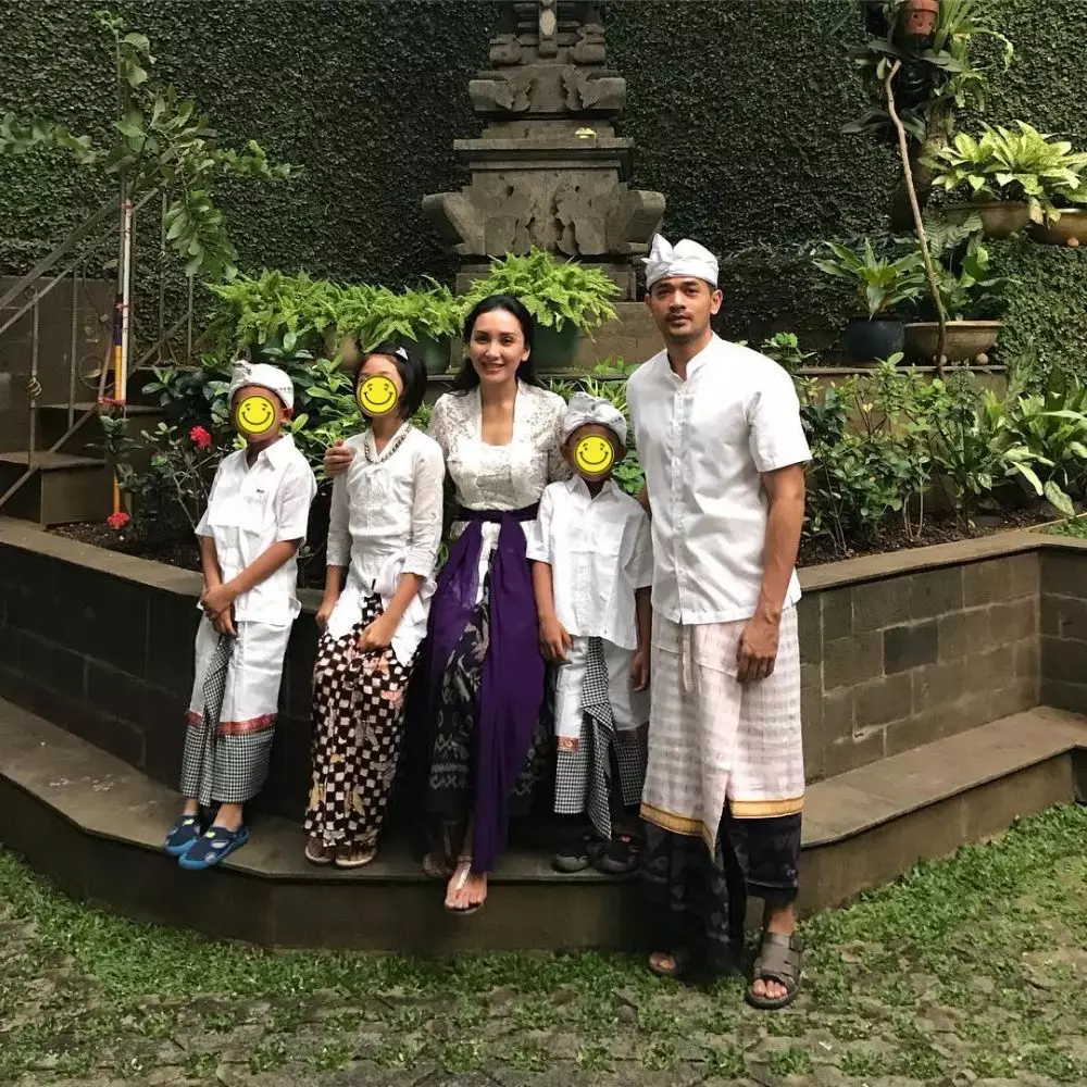 artis rayakan Nyepi © berbagai sumber