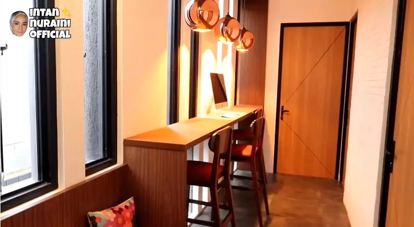 rumah baru intan nuraini © YouTube rumah baru intan nuraini © YouTube
