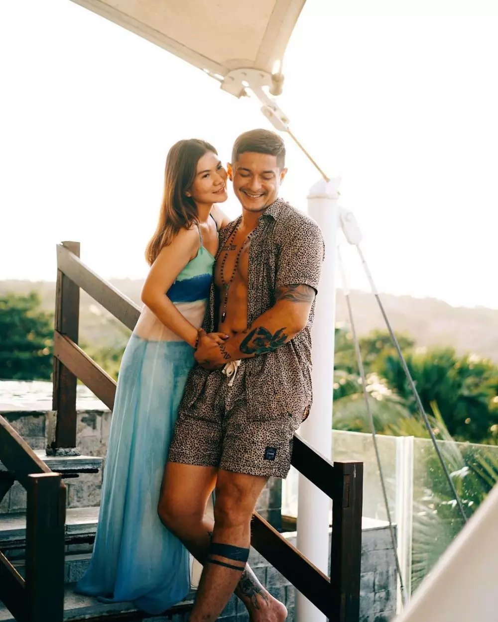 Pacar Miller Khan © berbagai sumber