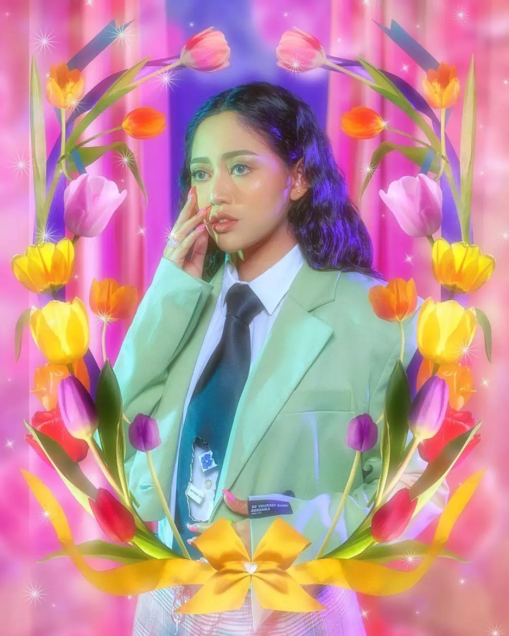 Rachel Vennya dengan busana colorful © 2021 brilio.net