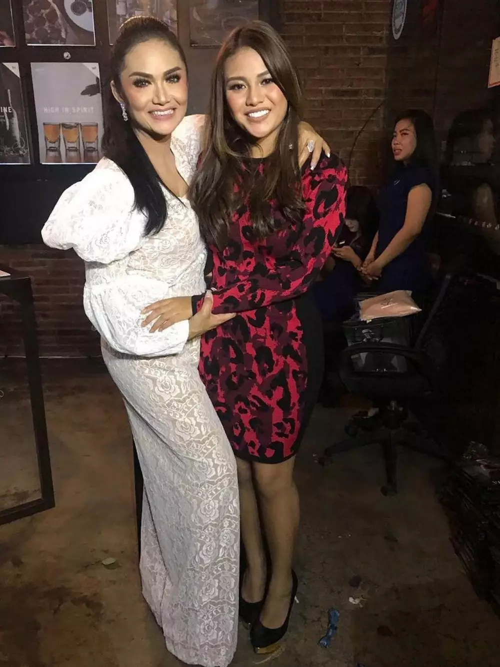 Kebersamaan Krisdayanti dan Aurel © Istimewa