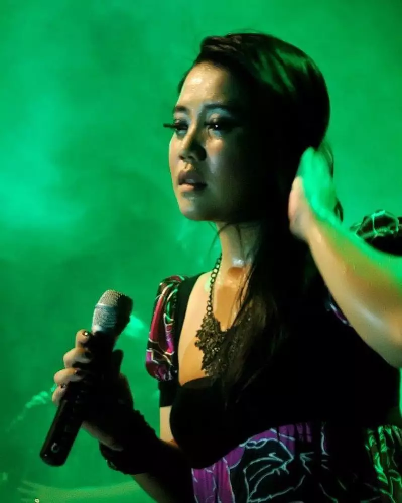 transformasi risa saraswati © Instagram