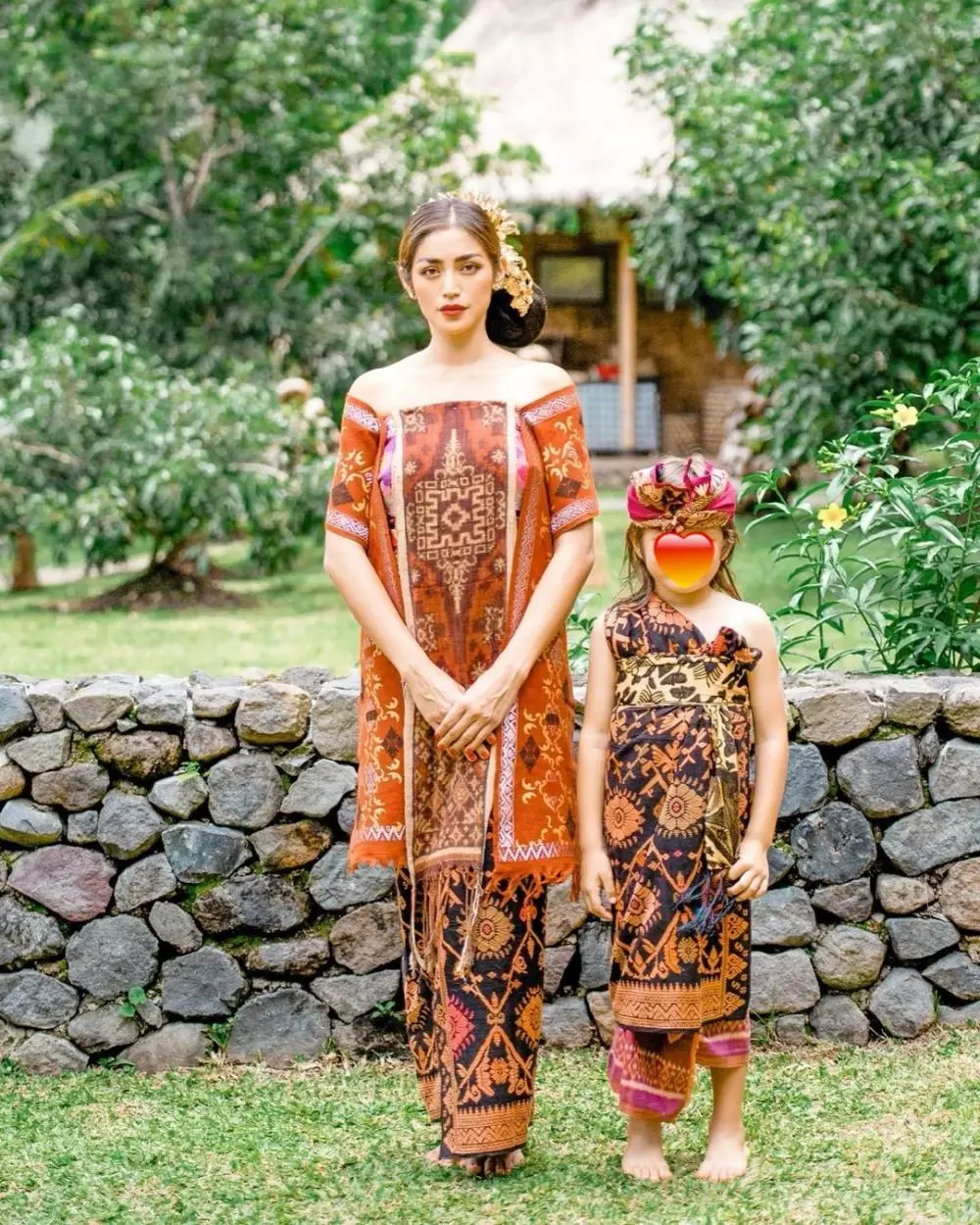 pemotretan jessica iskandar adat bali © Instagram