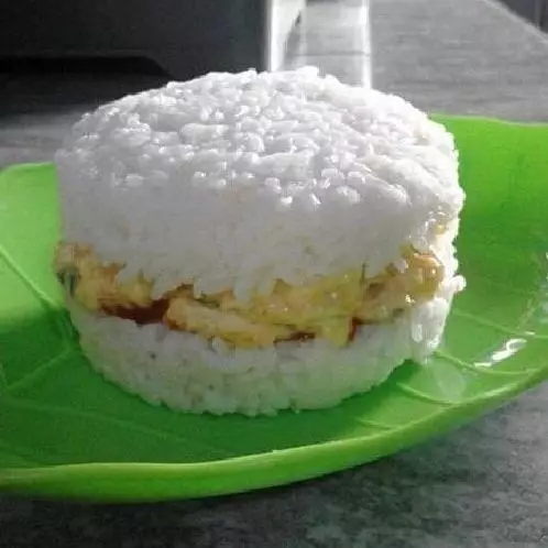 makanan dengan tampilan yang maksa banget Berbagai sumber makanan dengan tampilan yang maksa banget Berbagai sumber