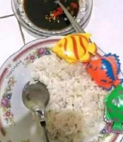 makanan dengan tampilan yang maksa banget Berbagai sumber makanan dengan tampilan yang maksa banget Berbagai sumber