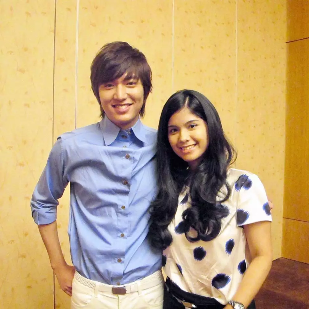 momen seleb foto bareng artis © 2021 brilio.net