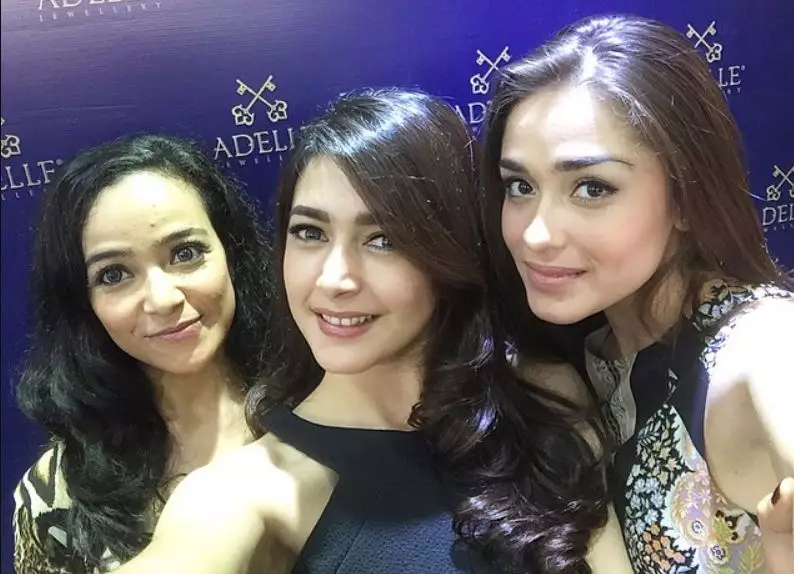 Nabila dan Yasmine sahabatan © Instagram Nabila dan Yasmine sahabatan © Instagram