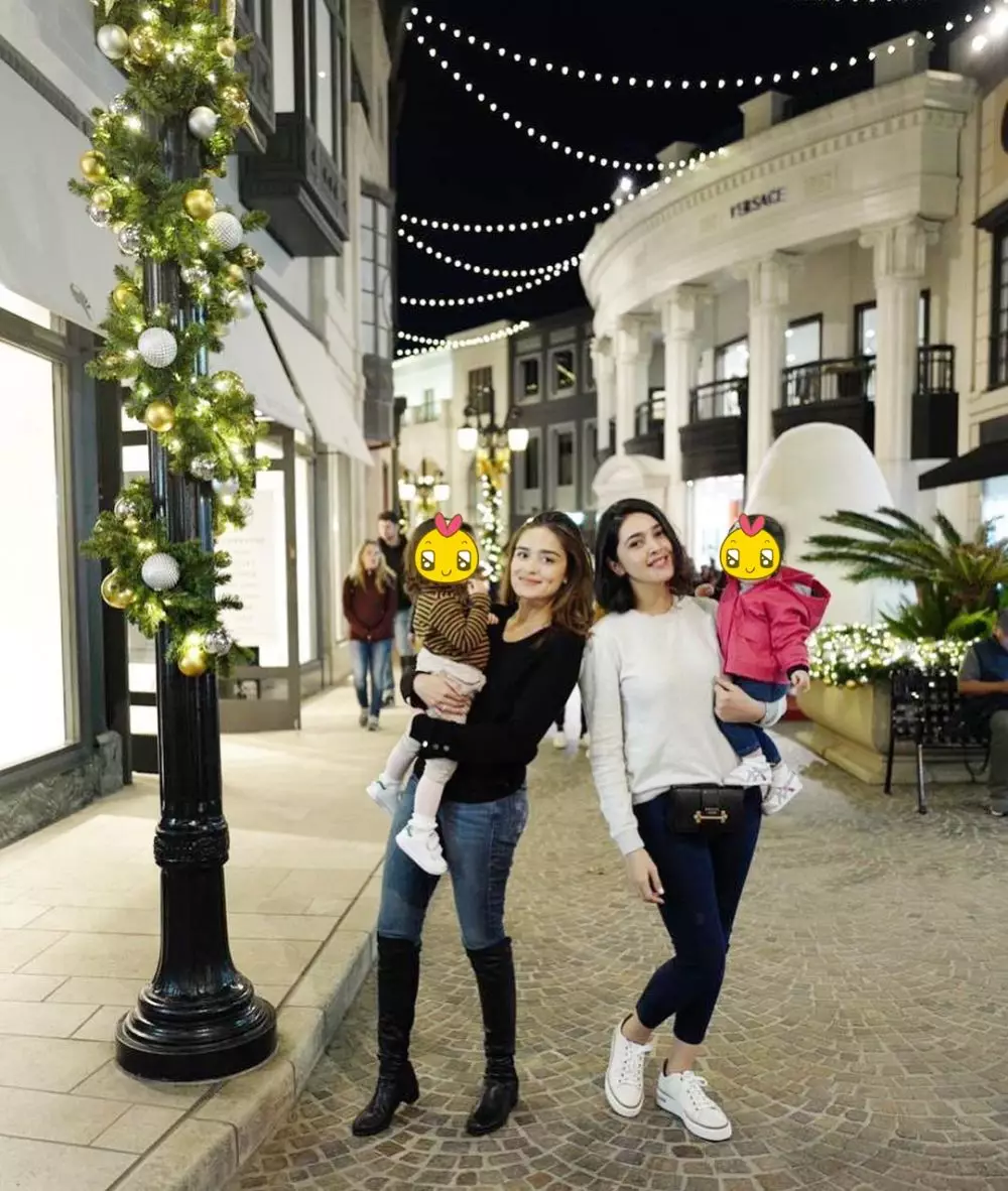 Nabila dan Yasmine sahabatan © Instagram Nabila dan Yasmine sahabatan © Instagram