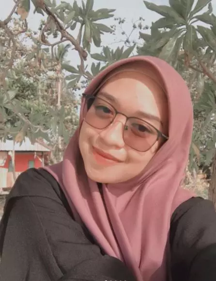 potret kembaran ria ricis Berbagai sumber