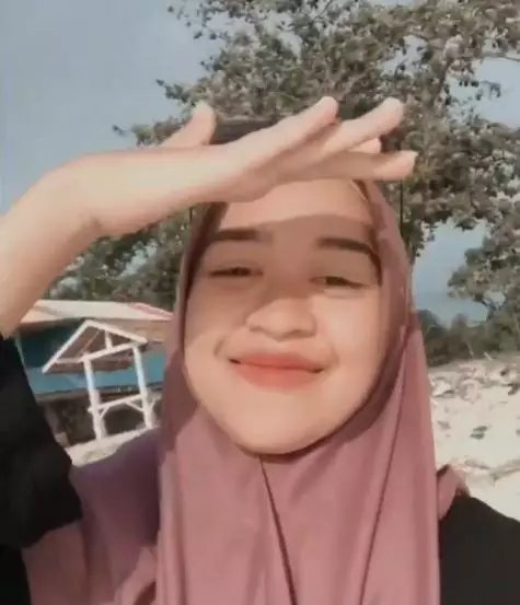 potret kembaran ria ricis Berbagai sumber