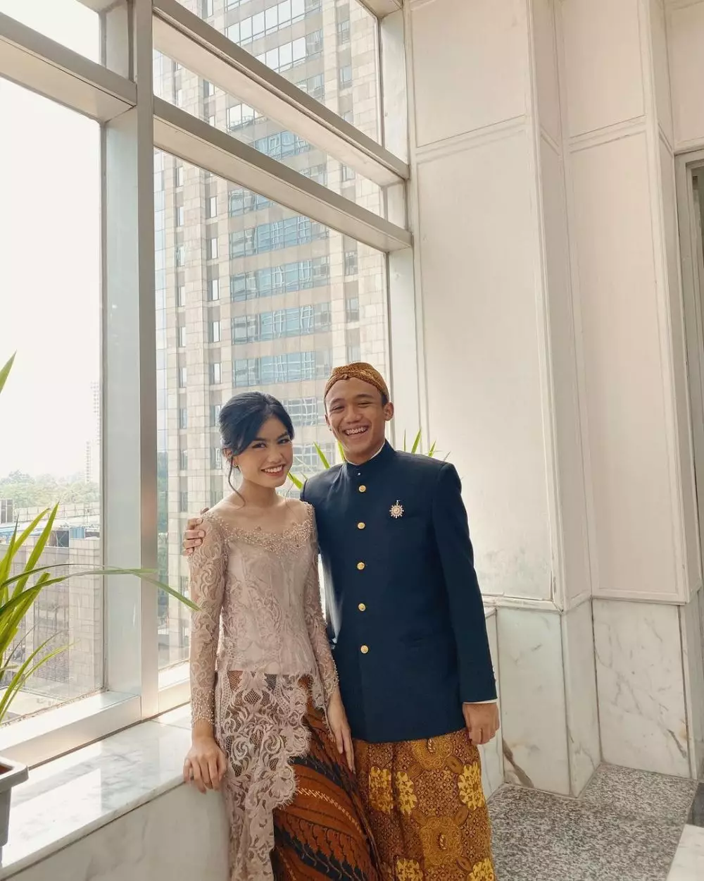 Adjani dan kekasih © Instagram Adjani dan kekasih © Instagram