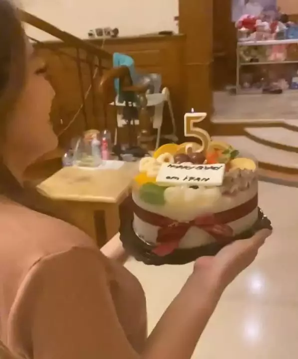 kejutan ultah Ifan SVT © Instagram