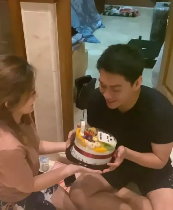 kejutan ultah Ifan SVT © Instagram