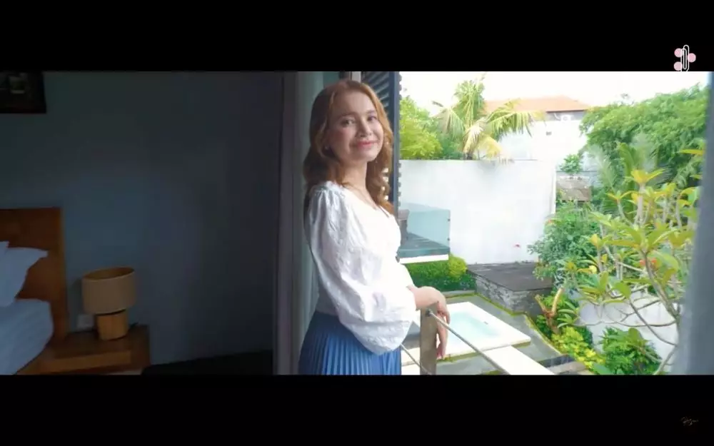 Penampakan vila Rossa di Bali YouTube Penampakan vila Rossa di Bali YouTube