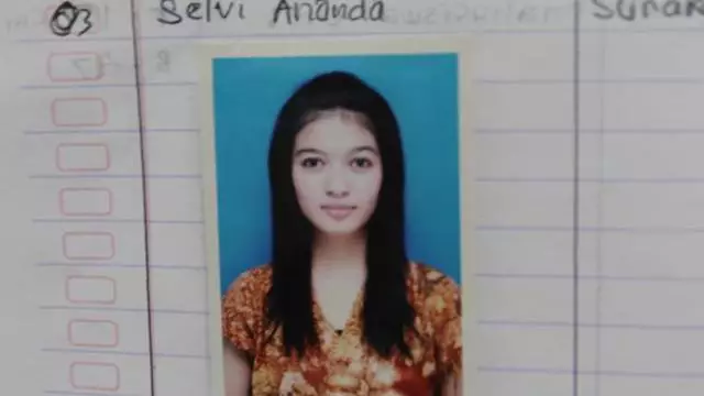 Selvi Ananda jadi pembaca berita © 2021 brilio.net Selvi Ananda jadi pembaca berita © 2021 brilio.net