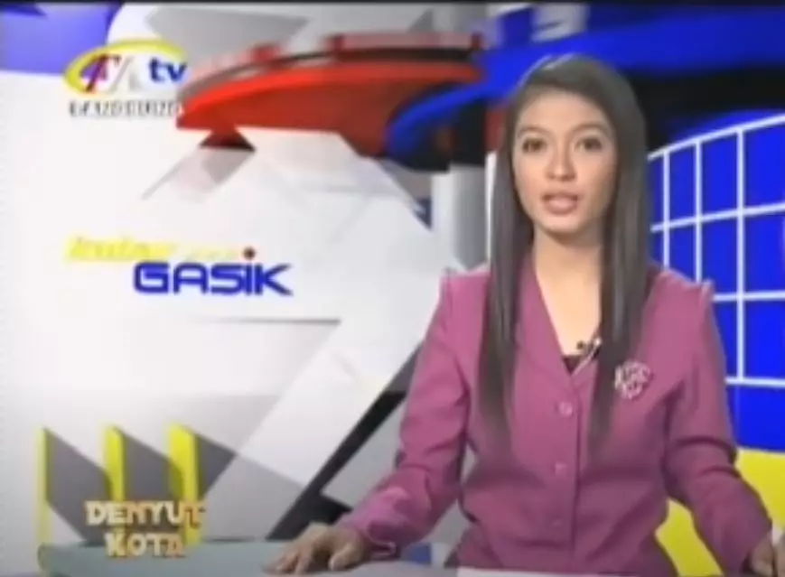 Selvi Ananda jadi pembaca berita © 2021 brilio.net Selvi Ananda jadi pembaca berita © 2021 brilio.net