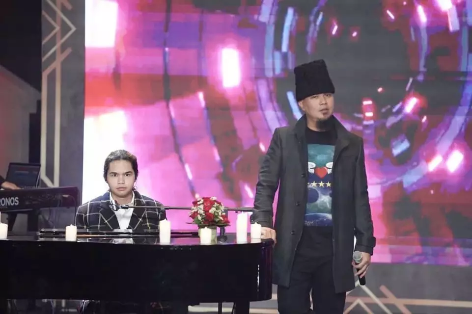 seleb manggung bareng ayah © 2021 brilio.net