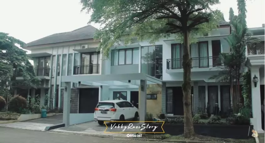 potret rumah baru vebby dan razi © YouTube