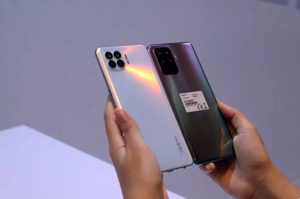 Oppo Reno 5 F © 2021 brilio.net