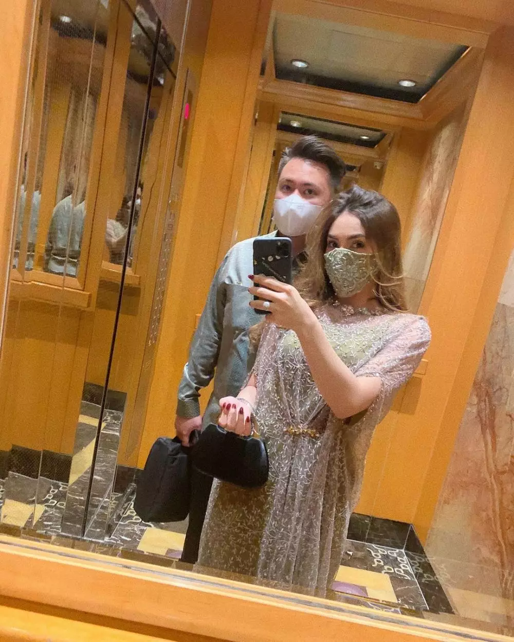 perjalanan cinta Syahra © Instagram