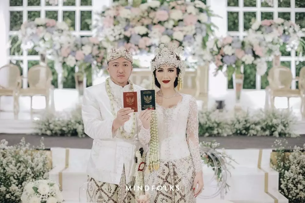 perjalanan cinta Syahra © Instagram