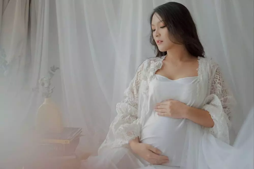 Potret maternity shoot pesinetron © Instagram