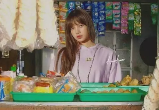 lisa blackpink diedit jadi berbagai profesi Instagram lisa blackpink diedit jadi berbagai profesi Instagram