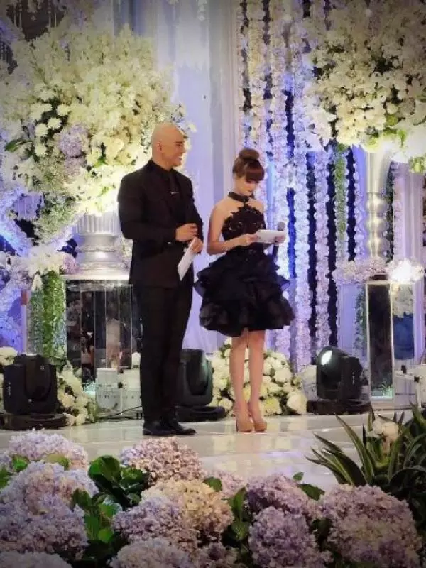 beda gaya seleb jadi mc nikah © berbagai sumber