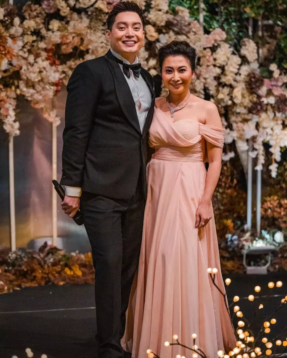 beda gaya seleb jadi mc nikah © berbagai sumber