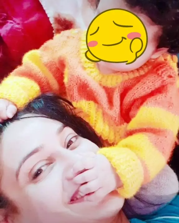 muka bantal kolosal India © Instagram muka bantal kolosal India © Instagram