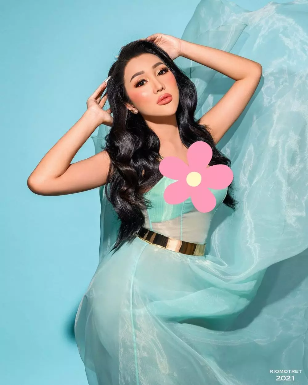 Potret terbaru Lucinta Luna setelah turunkan berat badan © 2021 brilio.net Potret terbaru Lucinta Luna setelah turunkan berat badan © 2021 brilio.net