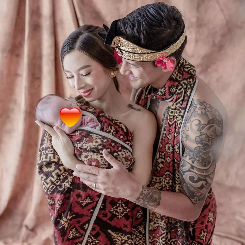 gaya keluarga Ifran Bachdim  © 2021 brilio.net