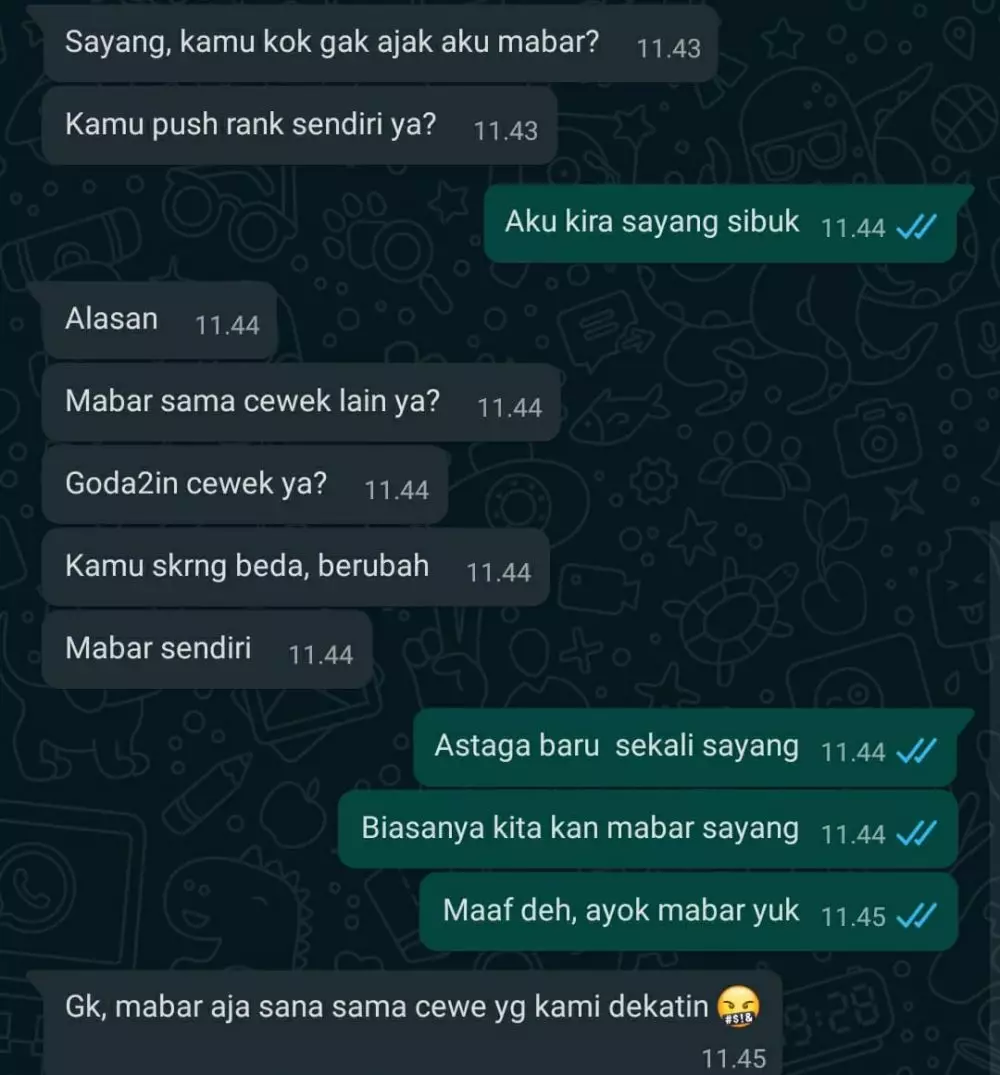 chat gamers berantem dengan pacar Berbagai sumber