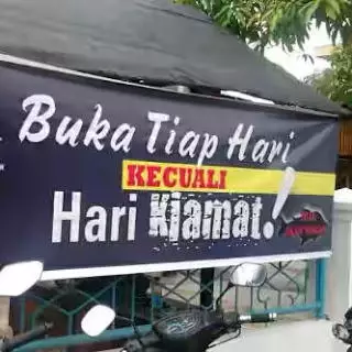 Pengumuman di warung makan © berbagai sumber