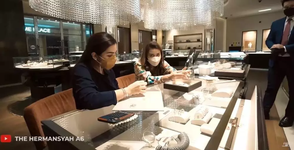 kado Anang Hermansyah © YouTube